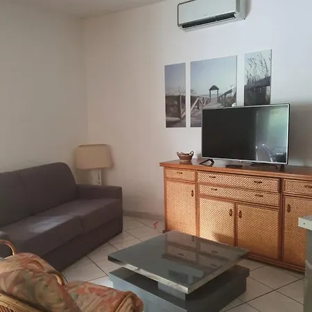 Holiday home Maison Ronde Atypique Et Unique Torreilles